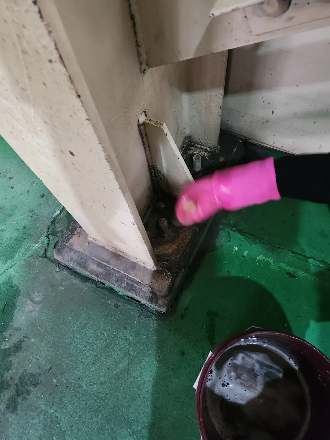 작업 진행 — 누리동 공장청소 현장