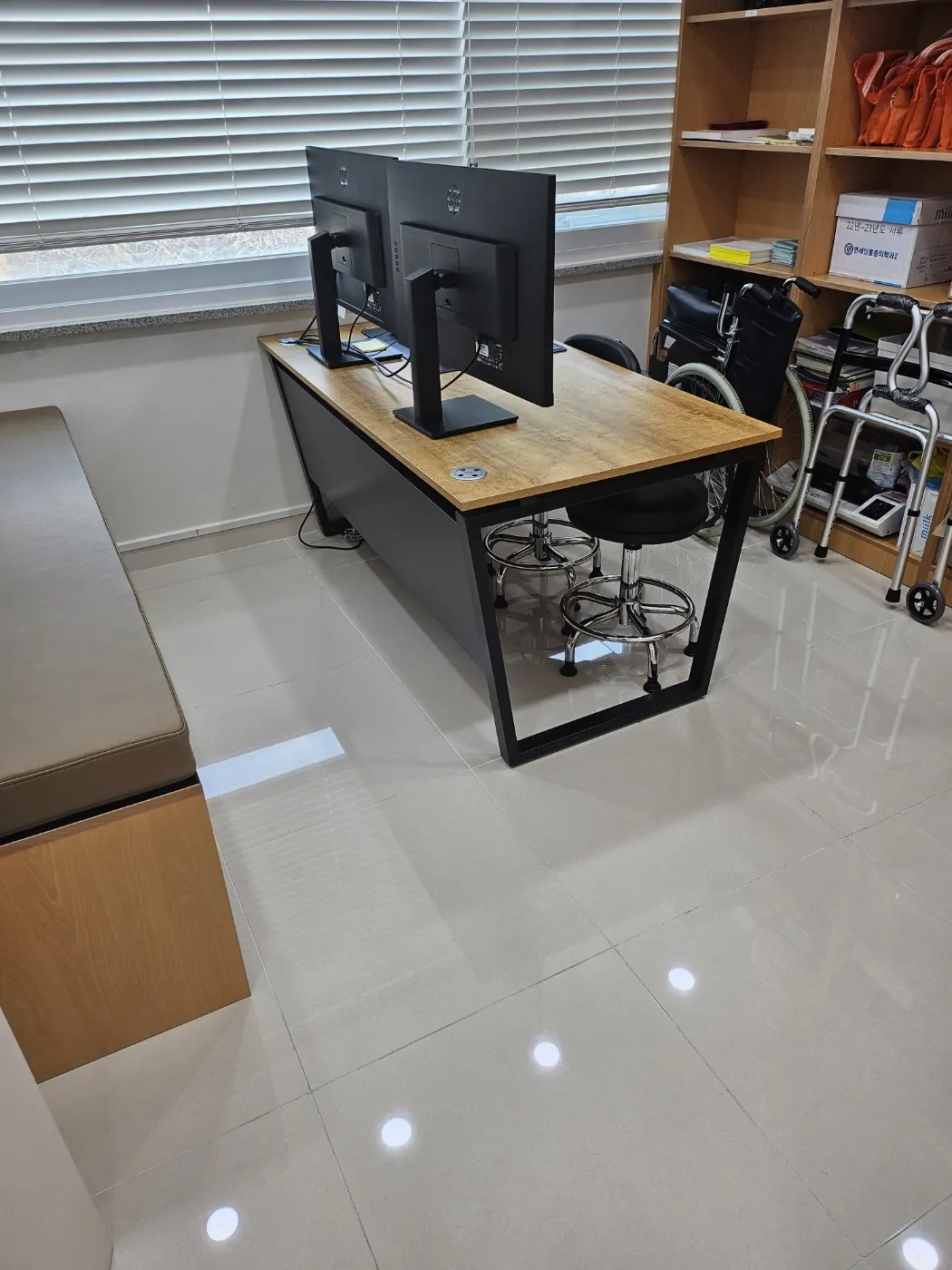 진료·처치 공간 — 집현동 병원청소 현장