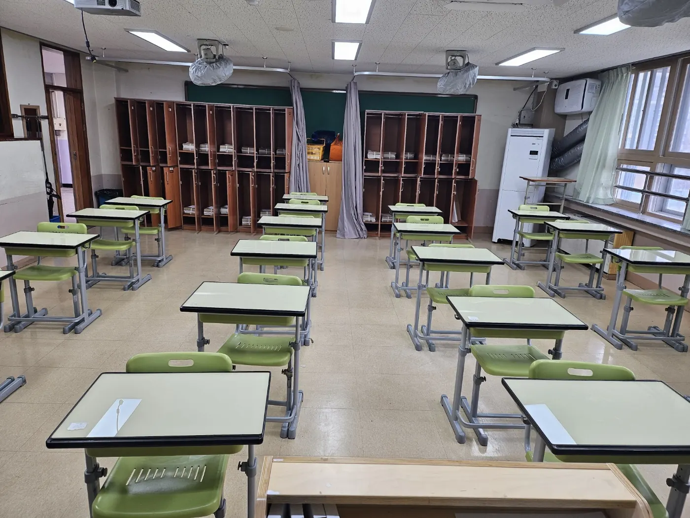 특별교실 정리 — 보람동 학교청소 현장
